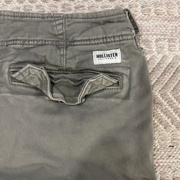 Hollister Men's Cargo Pants in Gray - Picture 4 of 4